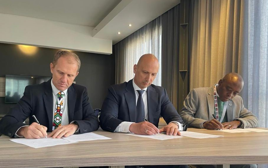 "CSIR, TNO, and Energy Council Collaborate for Green Hydrogen Assessment"